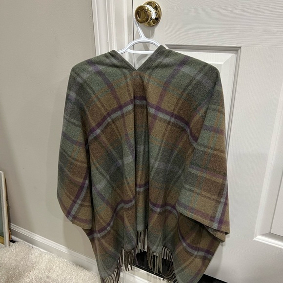 RALPH LAUREN Plaid Fringe-Trim Twill Poncho - Picture 5 of 14